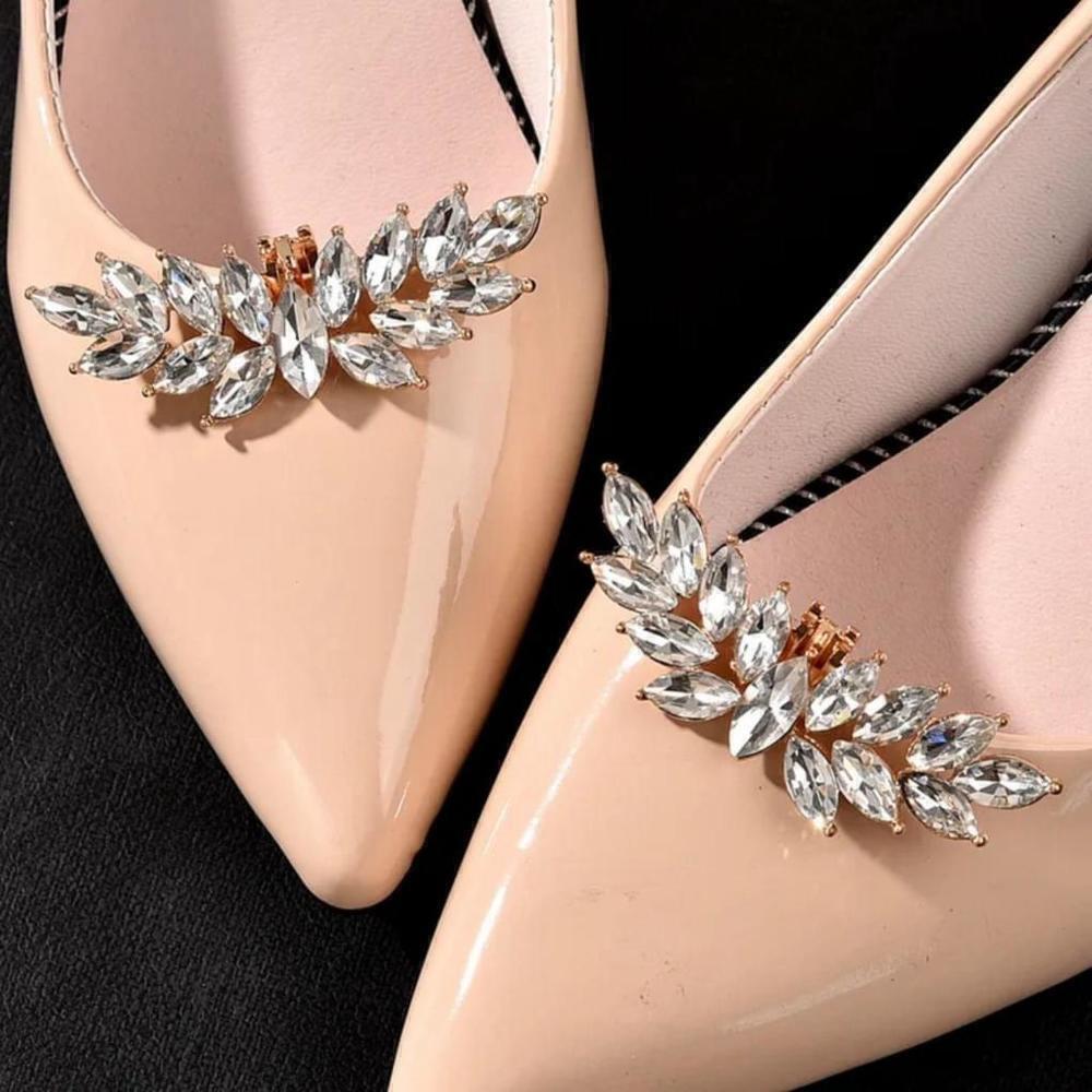 Detachable Shoe Accessory Clips In Gold - Picture 3 of 10
